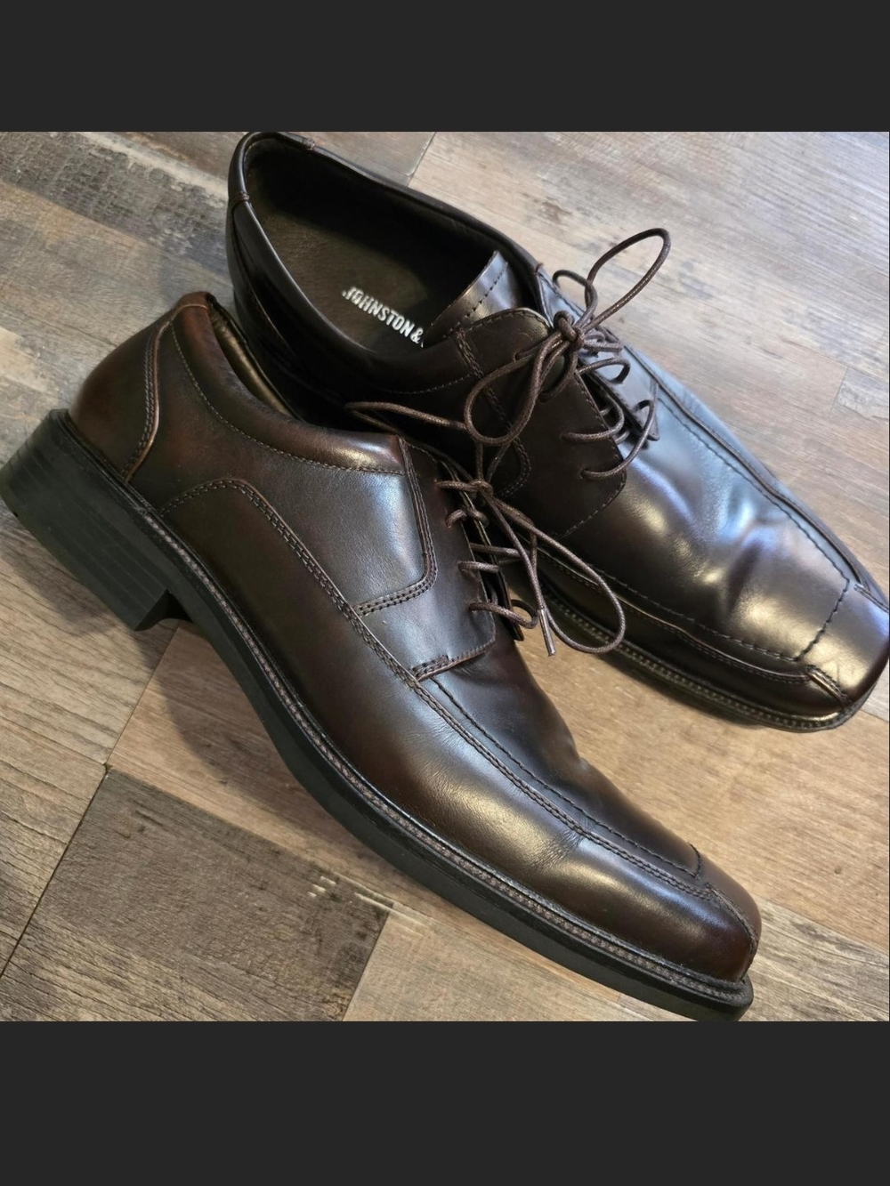 Johnston & Murphy Brown Leather Lace-Up Derby Shoes